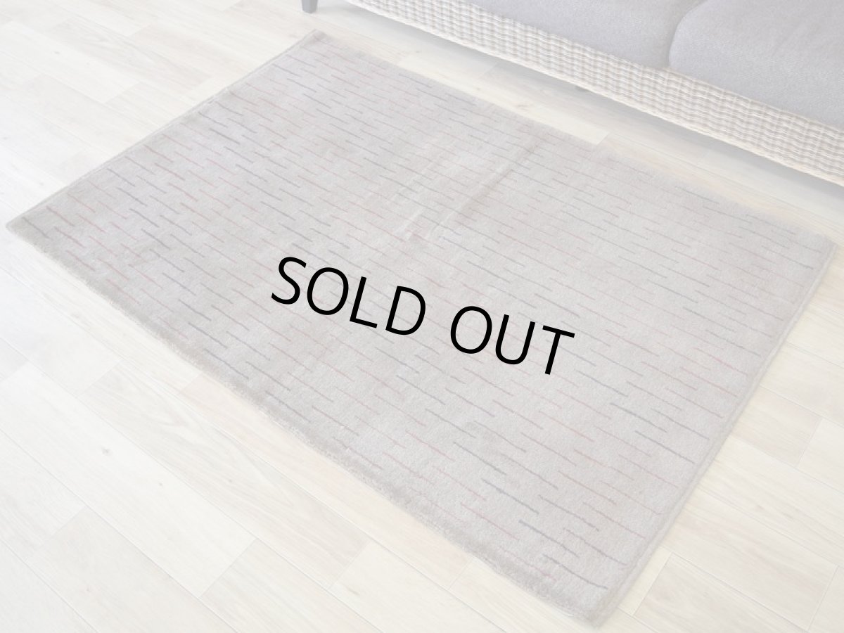 画像2: 新品 ペルシャ ギャッベ 縦1.5m 横1m 2人掛けソファ サイズ 149 × 102 cm No.1441 肉厚 天然 ウール ギャベ 手織り リーズバフト ハンドメイド ラグ 絨毯 カーペット ソファの足元やベッドサイドに ブラウン ベージュ 紫 茶 オレンジ グラデーション n-1441-149102s190-021 (2)