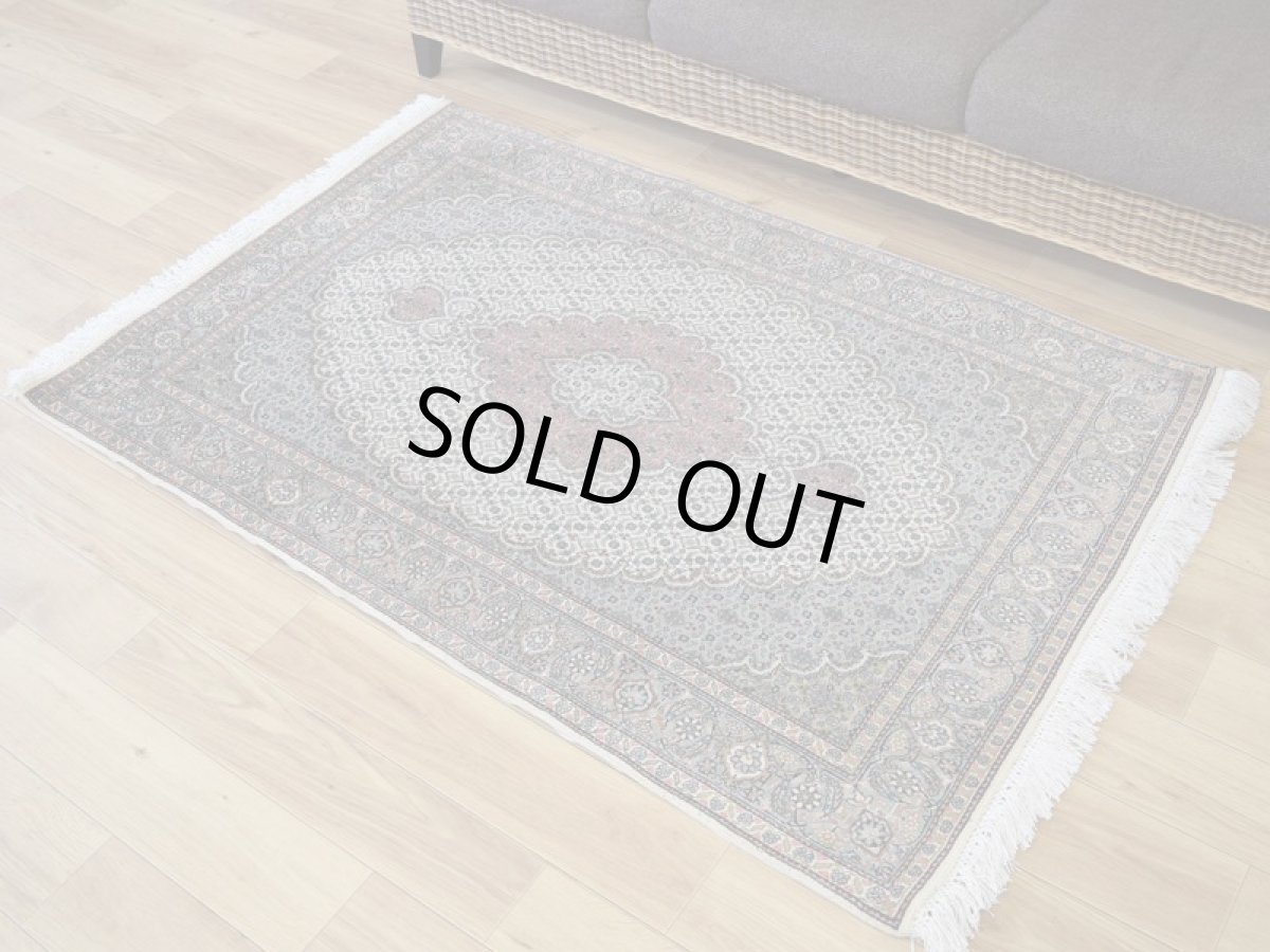 画像2: 美品 ペルシャ 絨毯 タブリーズ 産 50ラジ 5マスネ 縦1.5m 横1m 1.5㎡  1-2人掛けソファ サイズ 150 x 98 cm No.2115 ウール シルク 手織り 足元 ラグ 敷物 玄関 マット カーペット メダリオンコーナー マヒデザイン ヘシティ柄 na-2115-150098s023614 (2)