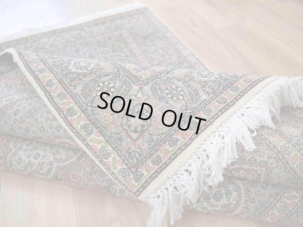 画像13: 美品 ペルシャ 絨毯 タブリーズ 産 50ラジ 5マスネ 縦1.5m 横1m 1.5㎡  1-2人掛けソファ サイズ 150 x 98 cm No.2115 ウール シルク 手織り 足元 ラグ 敷物 玄関 マット カーペット メダリオンコーナー マヒデザイン ヘシティ柄 na-2115-150098s023614 (13)