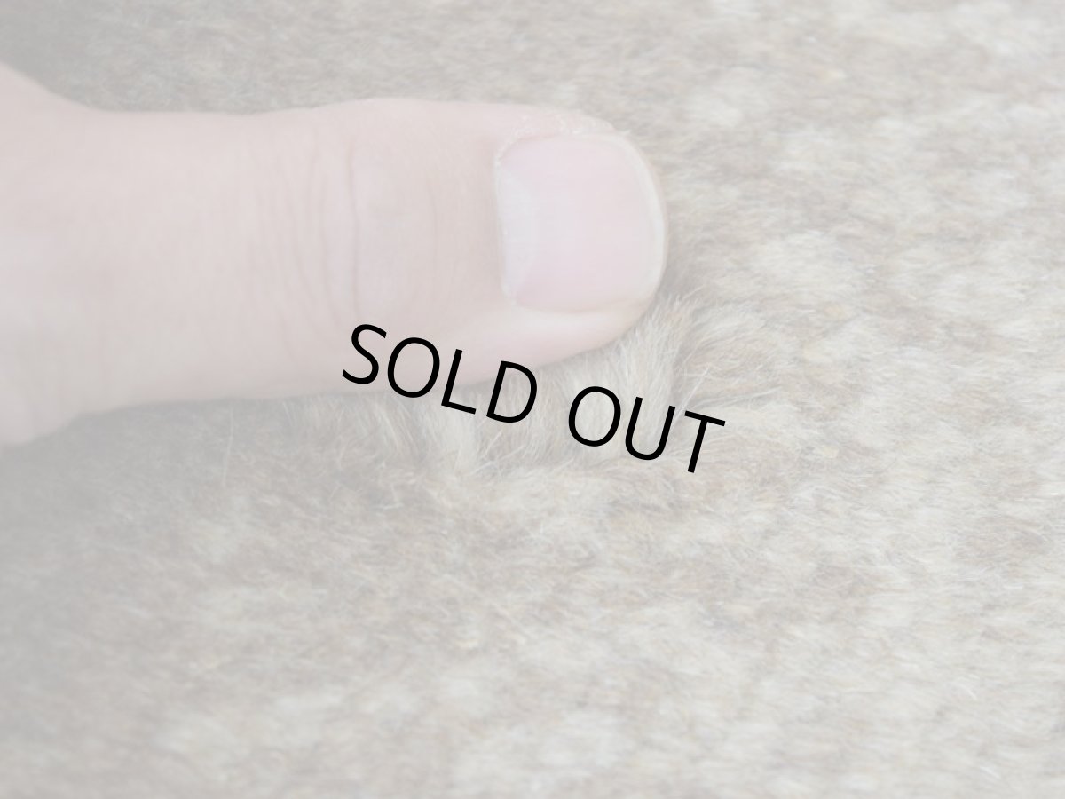 画像11: 新品 ペルシャ ギャッベ 縦2m 横1.5m 3㎡ 〜3帖 リビング ダイニング 2-3人掛けソファサイズ 200 × 155 cm No.1462 天然 肉厚 ウール ギャベ 手織り ハンドメイド ラグ 絨毯 カーペット ベージュ ブラウン グレー グラデーション ボーダー 動物 ヤギ 羊 鹿 柄 リビングダイニングルームやベッドサイドに n-1462-200155h071032 (11)