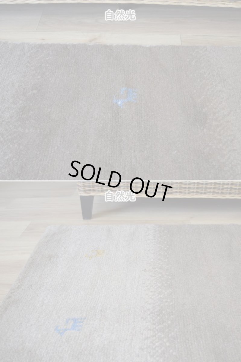 画像5: 新品 ペルシャ ギャッベ 縦2m 横1.5m 3㎡ 〜3帖 リビング ダイニング 2-3人掛けソファサイズ 200 × 155 cm No.1462 天然 肉厚 ウール ギャベ 手織り ハンドメイド ラグ 絨毯 カーペット ベージュ ブラウン グレー グラデーション ボーダー 動物 ヤギ 羊 鹿 柄 リビングダイニングルームやベッドサイドに n-1462-200155h071032 (5)