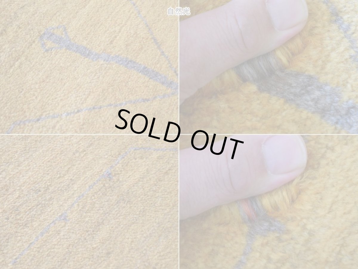 画像15: 新品 ペルシャ ギャッベ 縦1.5m 横1m 2人掛けソファ サイズ 142 × 80 cm No.2412 肉厚 天然 ウール ギャベ 手織り リーズバフト ハンドメイド ラグ 絨毯 カーペット 生命の樹 動物 イエロー 黄色 ベージュ n-2412-142080s731971 (15)