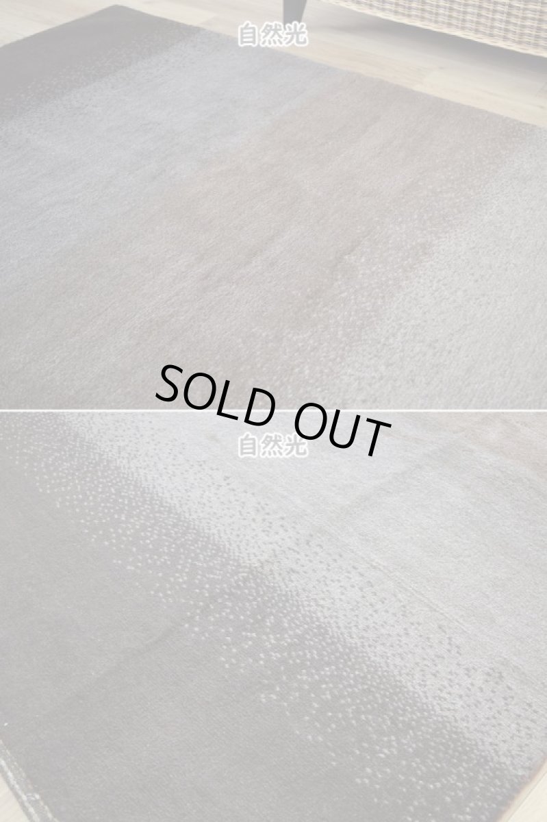 画像6: 新品 ペルシャ ギャッベ 縦3m 横2m 6㎡ 〜6帖程度 リビング ダイニング 3人掛けソファ コーナーソファサイズ 273 × 207 cm No.1438 肉厚 ウール ギャベ 手織り ハンドメイド ラグ 絨毯 カーペット ベージュ ブラウン グレー ブラック グラデーション ボーダー リビングダイニングルームやベッドサイドに n-1438-273207s733044 (6)