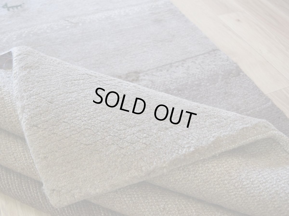 画像13: 新品 ペルシャ ギャッベ 縦2m 横1.5m 3㎡ 〜3帖 リビング ダイニング 2-3人掛けソファサイズ 190 × 156 cm No.1464 天然 肉厚 ウール ギャベ 手織り ハンドメイド ラグ 絨毯 カーペット ベージュ ブラウン グレー グラデーション ボーダー 動物 ヤギ 羊 鹿 生命の樹 柄 リビングダイニングルームやベッドサイドに n-1464-190156h071032 (13)