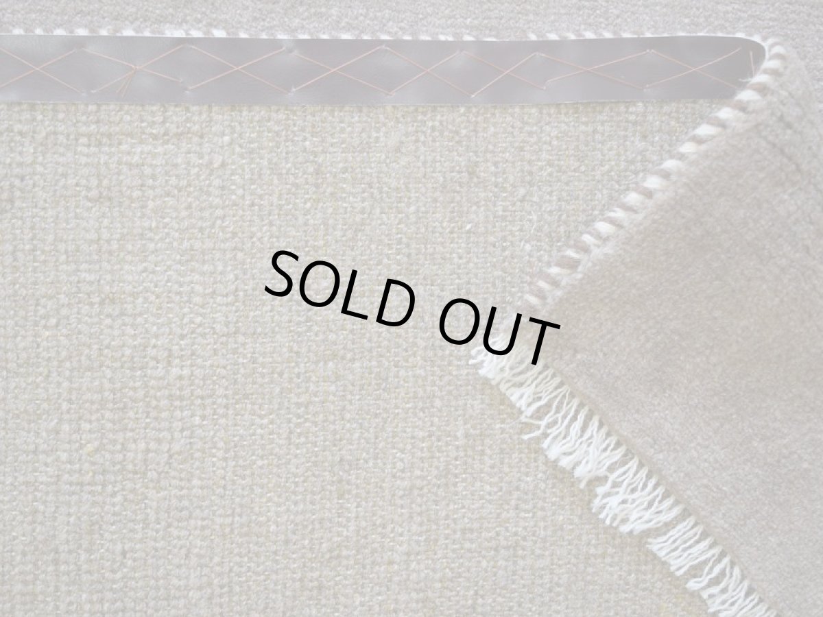 画像15: 新品 ペルシャ ギャッベ 縦2m 横1.5m 3㎡ 〜3帖 リビング ダイニング 2-3人掛けソファサイズ 189 × 154 cm No.1466 天然 肉厚 ウール ギャベ 手織り ハンドメイド ラグ 絨毯 カーペット ベージュ ブラウン ピンク 原毛系 生命の樹 動物 ヤギ 羊 鹿 柄 リビングダイニングルームやベッドサイドに n-1466-189154h071032 (15)