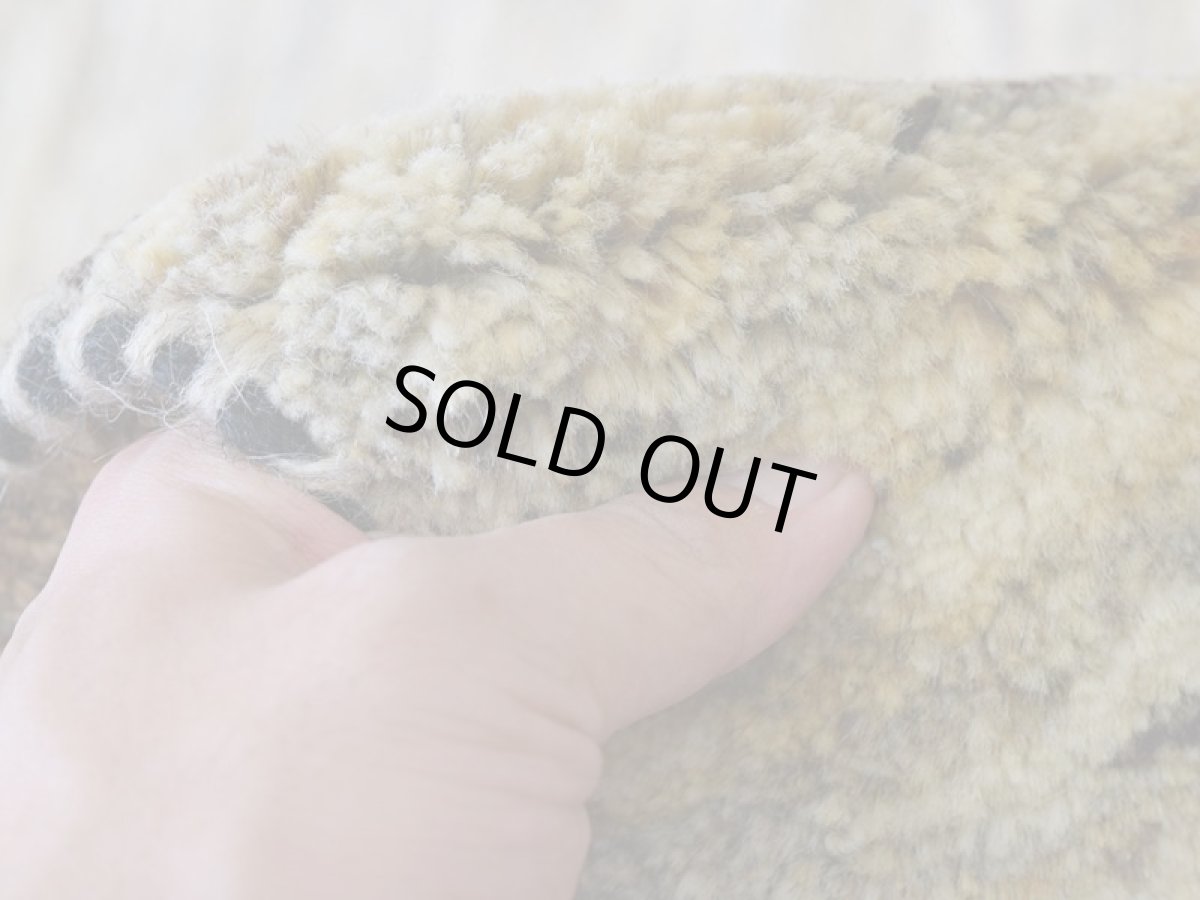 画像12: 新品 ペルシャ ギャッベ 縦2m 横1.5m 3㎡ 〜2帖 リビング ダイニング 2-3人掛けソファ サイズ 192 × 149 cm No.A578 肉厚 天然 ウール ギャベ 手織り ハンドメイド ラグ 絨毯 カーペット リビングダイニングルームやベッドサイドに 生成り クリーム 原毛系 動物 n-a578-192149s513014 (12)