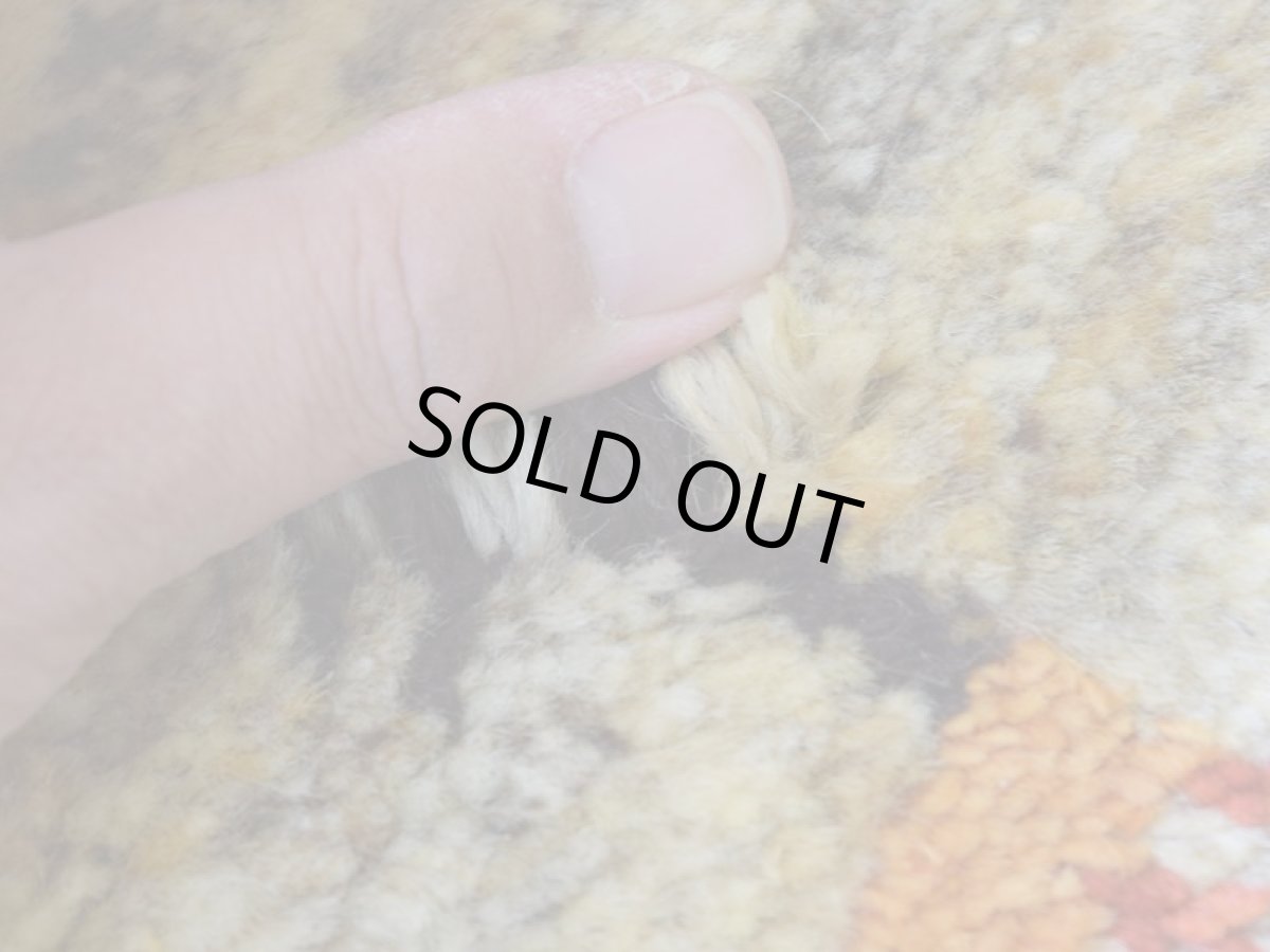 画像10: 新品 ペルシャ ギャッベ 縦2m 横1.5m 3㎡ 〜2帖 リビング ダイニング 2-3人掛けソファ サイズ 192 × 149 cm No.A578 肉厚 天然 ウール ギャベ 手織り ハンドメイド ラグ 絨毯 カーペット リビングダイニングルームやベッドサイドに 生成り クリーム 原毛系 動物 n-a578-192149s513014 (10)