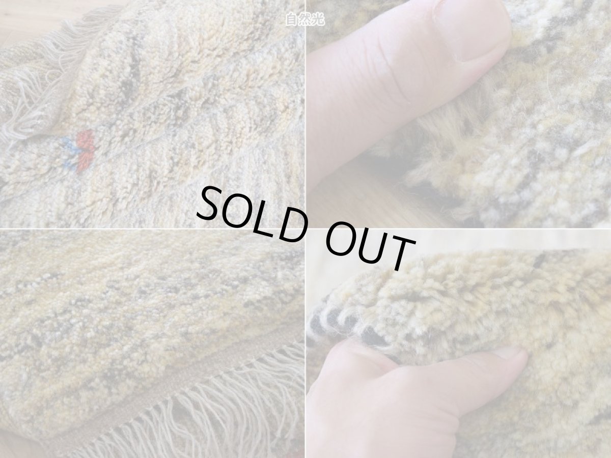 画像18: 新品 ペルシャ ギャッベ 縦2m 横1.5m 3㎡ 〜2帖 リビング ダイニング 2-3人掛けソファ サイズ 192 × 149 cm No.A578 肉厚 天然 ウール ギャベ 手織り ハンドメイド ラグ 絨毯 カーペット リビングダイニングルームやベッドサイドに 生成り クリーム 原毛系 動物 n-a578-192149s513014 (18)