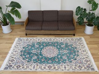 ペルシャ絨毯リビングサイズ200x150cm〜｜魔法のじゅうたん｜仙台市