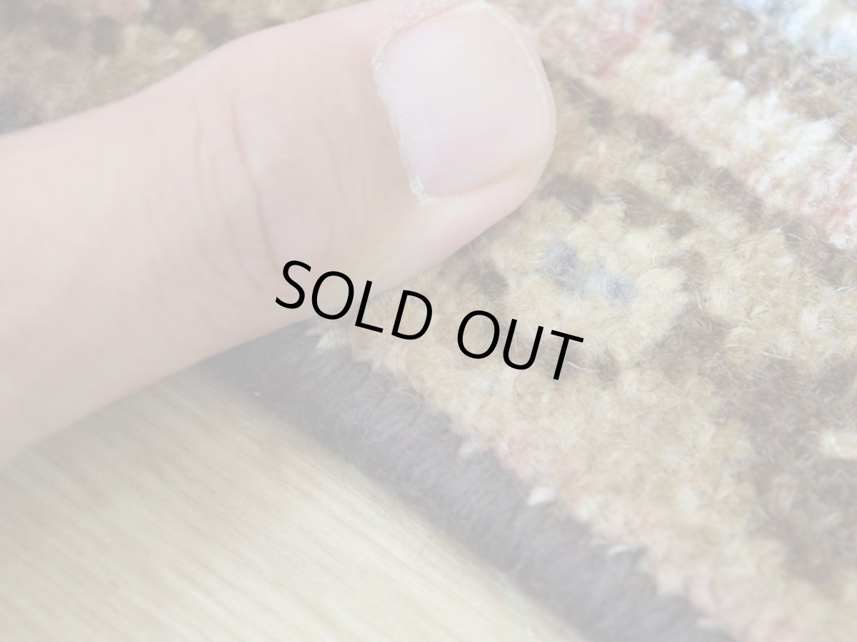 画像12: 【中古品】 ペルシャ 部族絨毯 バクティヤリ 縦2.2m 横1.5m 3.2㎡ 〜3帖 リビング ダイニング 2〜3人掛けソファ センターテーブル サイズ 214 x 145 cm No.AD704 ウール 手織り トライバル ラグ 敷物 マット カーペット 幾何学模様 ヴィンテージ ビンテージ 【スレ毛足無し】 c-ad704-214145h052523 (12)