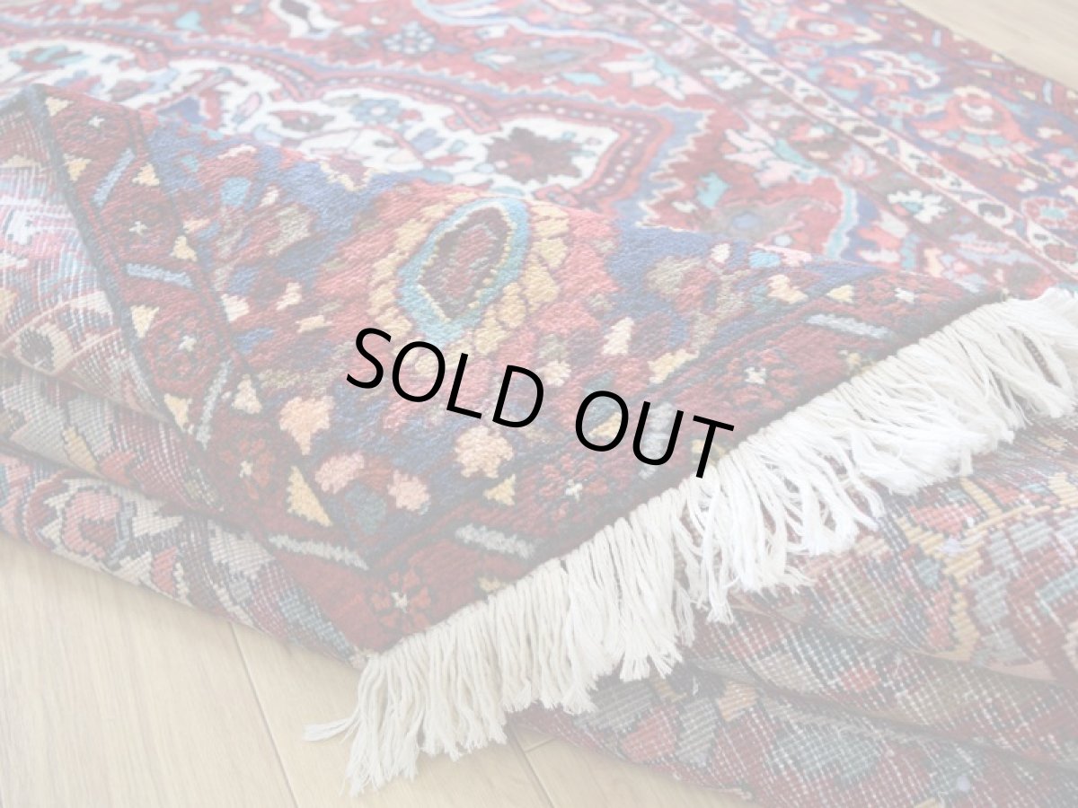 画像13: 良品 ペルシャ 絨毯 バクティヤリ 縦3m 横2m 6㎡ 〜6帖 リビング ダイニング 3人掛けソファ コーナーソファ 大判 サイズ 312 x 214 cm No.AB386 ウール 手織り トライバル ラグ 敷物 マット カーペット メダリオン 赤 ネイビー 黒 ヴィンテージ ビンテージ b-ab386-312214h684236 (13)