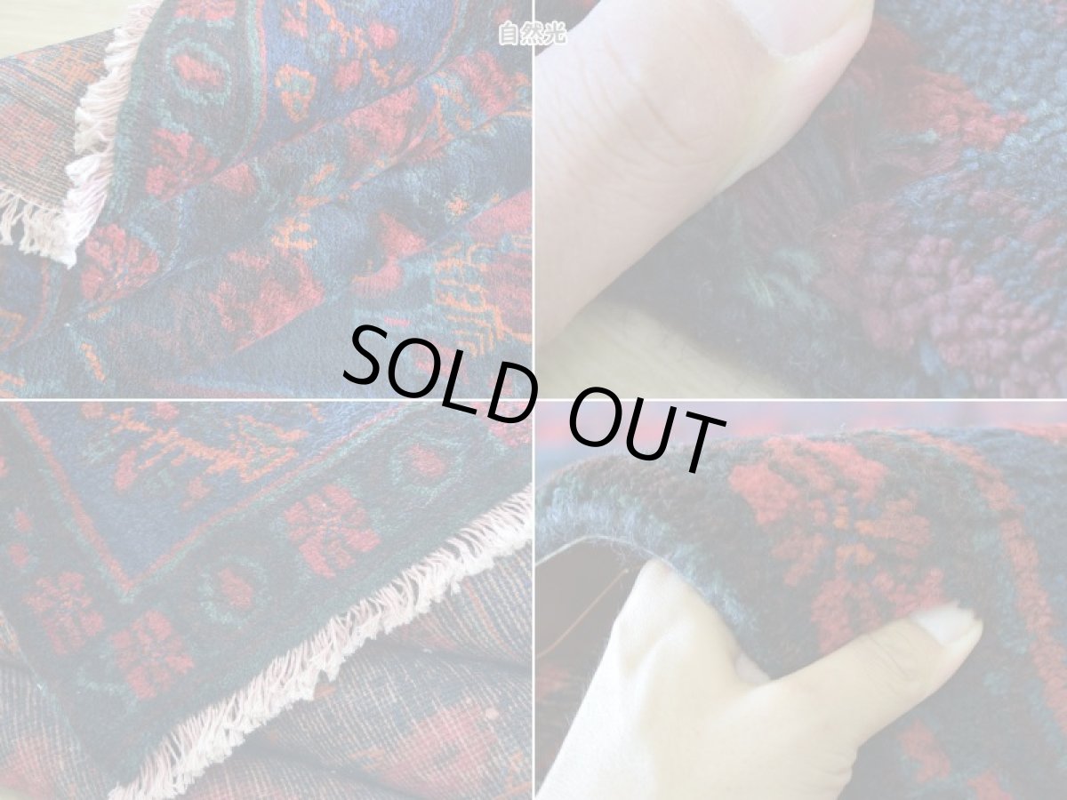 画像18: 良品 ペルシャ 部族絨毯 シールジャーン 縦3m 横2m 6㎡ 〜6帖 リビング ダイニング 3人掛けソファ コーナーソファ 大判 サイズ 294 x 203 cm No.AD374 肉厚 ウール 手織り トライバル ラグ 敷物 マット カーペット アフシャル絨毯  赤 黒 ブラック ネイビー オレンジ ゴルファランギ 花束 模様 花柄 ヴィンテージ ビンテージ b-ad374-294203h89700301 (18)