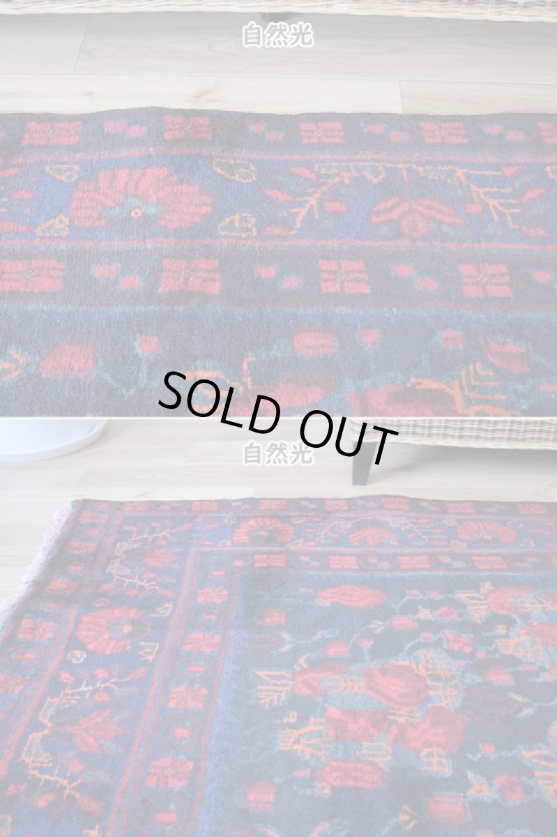 画像5: 良品 ペルシャ 部族絨毯 シールジャーン 縦3m 横2m 6㎡ 〜6帖 リビング ダイニング 3人掛けソファ コーナーソファ 大判 サイズ 294 x 203 cm No.AD374 肉厚 ウール 手織り トライバル ラグ 敷物 マット カーペット アフシャル絨毯  赤 黒 ブラック ネイビー オレンジ ゴルファランギ 花束 模様 花柄 ヴィンテージ ビンテージ b-ad374-294203h89700301 (5)