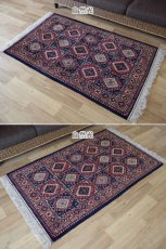 画像4: 新品 ペルシャ 部族絨毯 ヤラメ 縦1.5m 横1m 1.6㎡ 1-2人掛けソファ足元 サイズ 156 x 99 cm No.AB516 ウール 手織り ハンドメイド トライバル ラグ カーペット 民族柄 総柄 ネイビー n-ab516-156099h041551 (4)