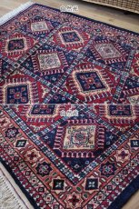 画像5: 新品 ペルシャ 部族絨毯 ヤラメ 縦1.5m 横1m 1.6㎡ 1-2人掛けソファ足元 サイズ 156 x 99 cm No.AB516 ウール 手織り ハンドメイド トライバル ラグ カーペット 民族柄 総柄 ネイビー n-ab516-156099h041551 (5)