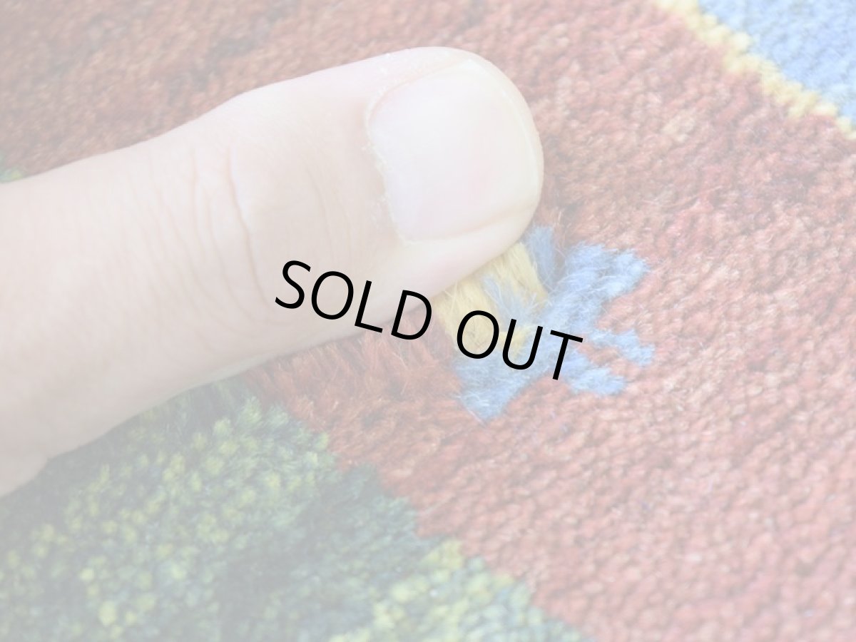 画像11: 新品 ペルシャ ギャッベ 縦3m 横2m 6㎡ 〜6帖程度 リビング ダイニング 3人掛けソファ コーナーソファサイズ 293 × 222 cm No.2486 肉厚 ウール 手織り リーズバフト ギャベ ハンドメイド ラグ 絨毯 カーペット グリーン 緑 シンプル n-2486-293222s03615112 (11)