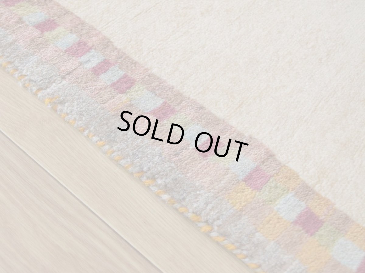 画像12: 新品 ペルシャ ギャッベ 縦2m 横1m ランナーサイズ 2-3人掛けソファ サイズ 190 × 77 cm No.2324 肉厚 天然 ウール ギャベ 手織り リーズバフト ハンドメイド ラグ 絨毯 カーペット  イエロー 黄色 クリーム ベージュ プレーン シンプル n-2324-190077s053583 (12)