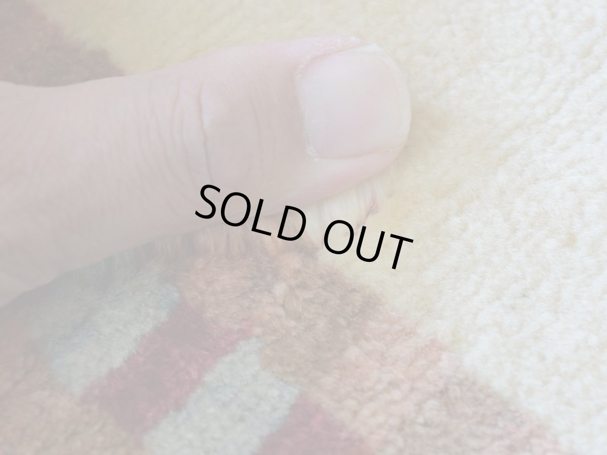 画像10: 新品 ペルシャ ギャッベ 縦2m 横1m ランナーサイズ 2-3人掛けソファ サイズ 190 × 77 cm No.2324 肉厚 天然 ウール ギャベ 手織り リーズバフト ハンドメイド ラグ 絨毯 カーペット  イエロー 黄色 クリーム ベージュ プレーン シンプル n-2324-190077s053583 (10)