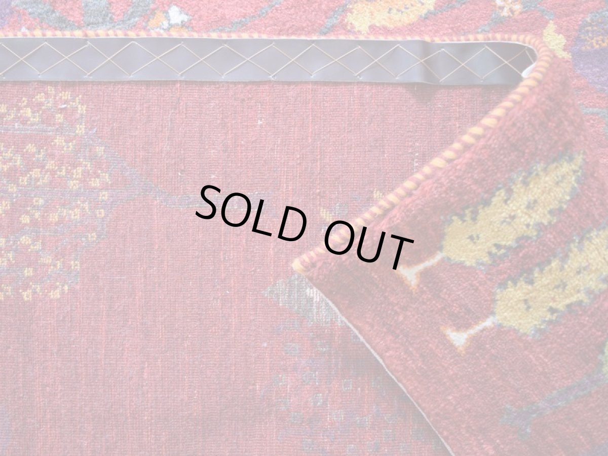 画像13: 新品 ペルシャ ギャッベ 縦2m 横1.5m 3m2 〜2-3帖程度 リビング ダイニング 2-3人掛けソファ サイズ 209 × 146 cm No.a618 肉厚 リーズバフト ウール 手織りギャベ ハンドメイド ラグ 絨毯 カーペット ザクロ 生命の樹 糸杉 赤系 リビングダイニングルームやベッドサイドに n-a618-209146h566568 (13)