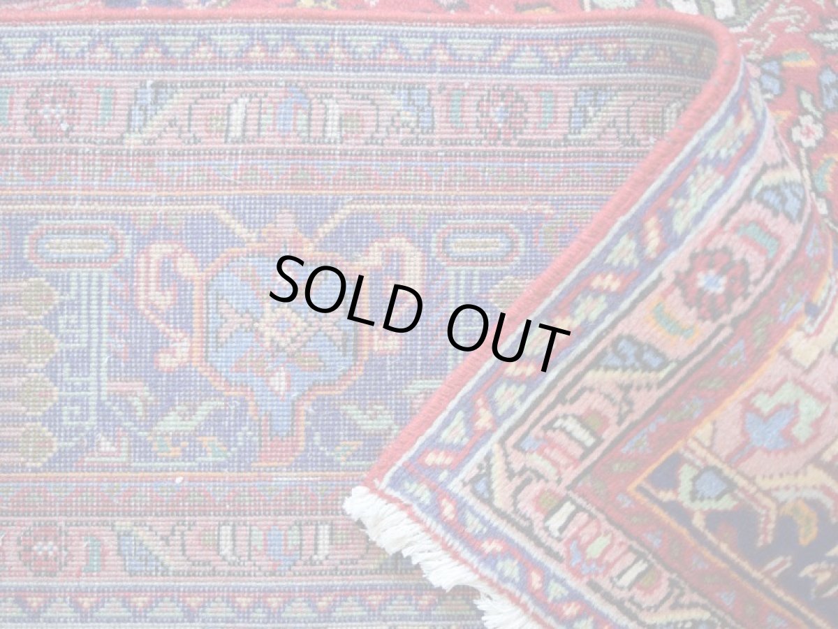 画像13: 良品 ペルシャ 絨毯 タブリーズ 縦3.5m 横2.5m 9㎡ 〜10帖 リビング ダイニング 客室 大判 サイズ 350 x 245 cm No.A149 天然 ウール 手織り ハンドメイド ラグ マット カーペット レッド 赤 メダリオン コーナー 大きなお部屋に 中古品に抵抗のある方にもおすすめです。 b-a149-350245h055517 (13)