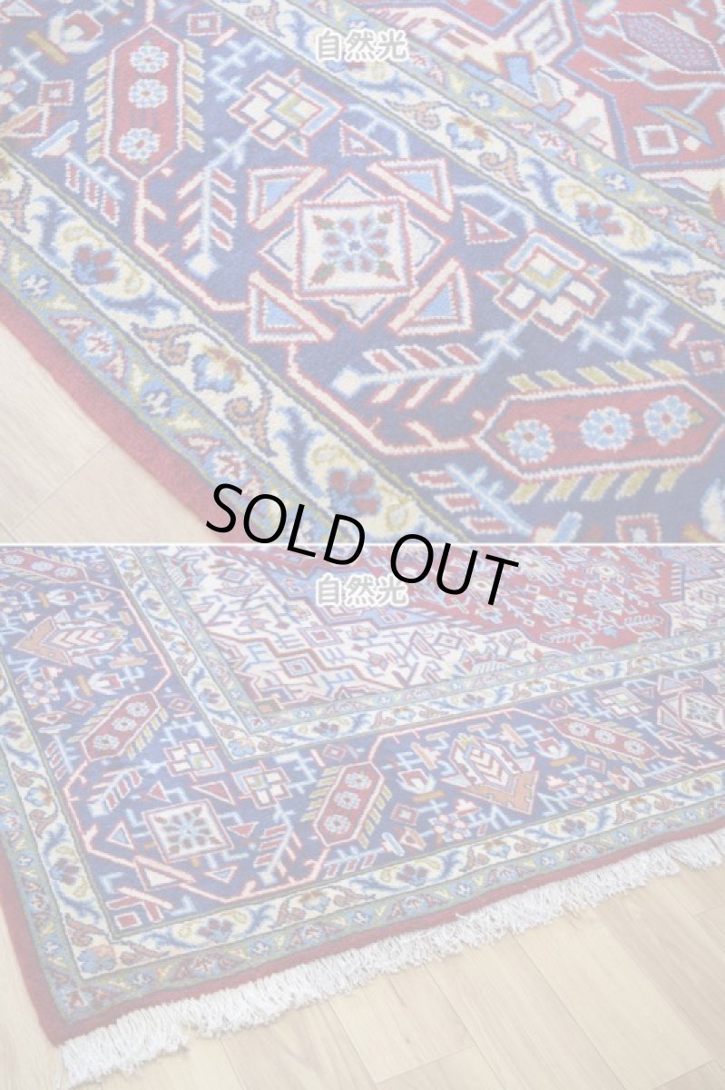 画像8: 良品 ペルシャ 絨毯 ナジャファバド 縦3.5m 横2.5m 約9㎡ 〜6-8帖 リビング ダイニング 客室 大判 サイズ 349 x 235 cm No.A10 天然 ウール 手織り ハンドメイド ラグ マット カーペット レッド 赤 メダリオン コーナー 大きなお部屋に 中古品に抵抗のある方にもおすすめです。 b-a10-349235h085457 (8)