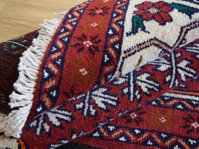 画像1: 新品 ペルシャ 部族絨毯 バルーチ No.R236 - 185 x 105 cm 赤 クリーム 葉模様 花柄 総柄 n-r236-185105h001031