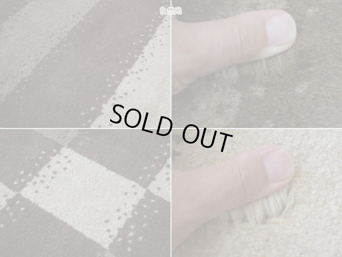 画像16: 新品 ペルシャ ギャッベ 縦2m 横1.5m 3㎡ 〜3帖 リビング ダイニング 2-3人掛けソファサイズ 200 × 159 cm No.1468 天然 肉厚 ウール ギャベ 手織り ハンドメイド ラグ 絨毯 カーペット ベージュ クリーム ブラウン  原毛系 ボーダー リビングダイニングルームやベッドサイドに n-1468-200159h071032 (16)