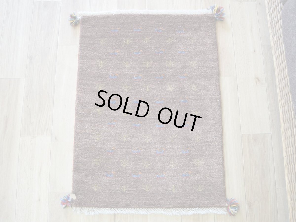 画像3: 新品 ペルシャ ギャッベ 玄関 マット サイズ 82 × 61 cm No.C108 肉厚 天然 ウール ギャベ 手織り ハンドメイド ラグ 絨毯 カーペット ロルバフト 玄関ドアマットのアクセントに 生命の樹 動物 茶 ブラウン系 n-c108-082061s001031 (3)