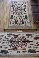 画像3: 新品 ペルシャ ギャッベ 220 × 140 cm No.A613 縦2m 横1.5m 3㎡ 〜3帖程度 リビング ダイニング 2-3人掛けソファサイズ 肉厚 ウール ギャベ 手織り リーズバフト ハンドメイド ラグ 絨毯 カーペット ザクロの木 生命の樹 糸杉 生成り クリーム ライトグレー ベージュ 　原毛系 リビングダイニングルームやベッドサイドに  n-a613-220140h066858 (3)