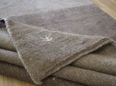 画像14: 新品 ペルシャ ギャッベ 200 × 158 cm No.1459 縦2m 横1.5m 3㎡ 〜3帖 リビング ダイニング 2-3人掛けソファサイズ 天然 肉厚 ウール ギャベ 手織り ハンドメイド ラグ 絨毯 カーペット ベージュ ブラウン グレー グラデーション ボーダー 動物 ヤギ 羊 鹿 生命の樹 柄 リビングダイニングルームやベッドサイドに n-1459-200158s071032 (14)