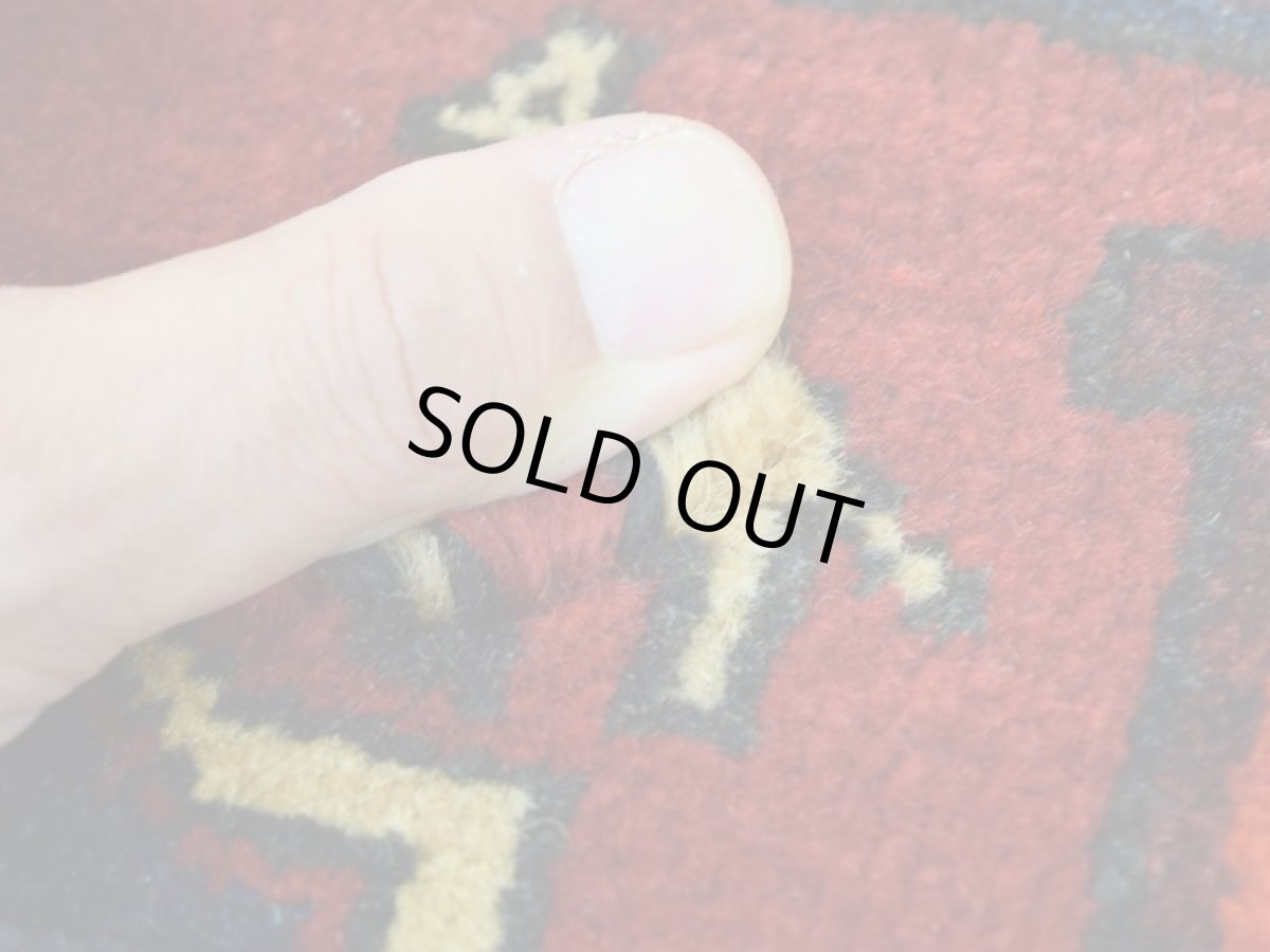 画像6: 良品 ペルシャ 部族絨毯 シールジャーン 玄関 マット サイズ 115 x 55 cm No.AD672 天然 肉厚 ウール 手織り ハンドメイド トライバル ラグ マット カーペット 赤 幾何学模様 民族柄 b-ad672-115055h0719 (6)