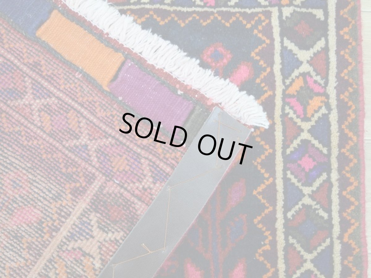 画像14: 良品 ペルシャ 部族絨毯 シールジャーン 玄関 マット サイズ 80 x 53 cm No.AD674 天然 肉厚 ウール 手織り ハンドメイド トライバル ラグ マット カーペット ネイビー ベージュ マルチカラー 幾何学模様 民族柄 b-ad674-080053h0719 (14)