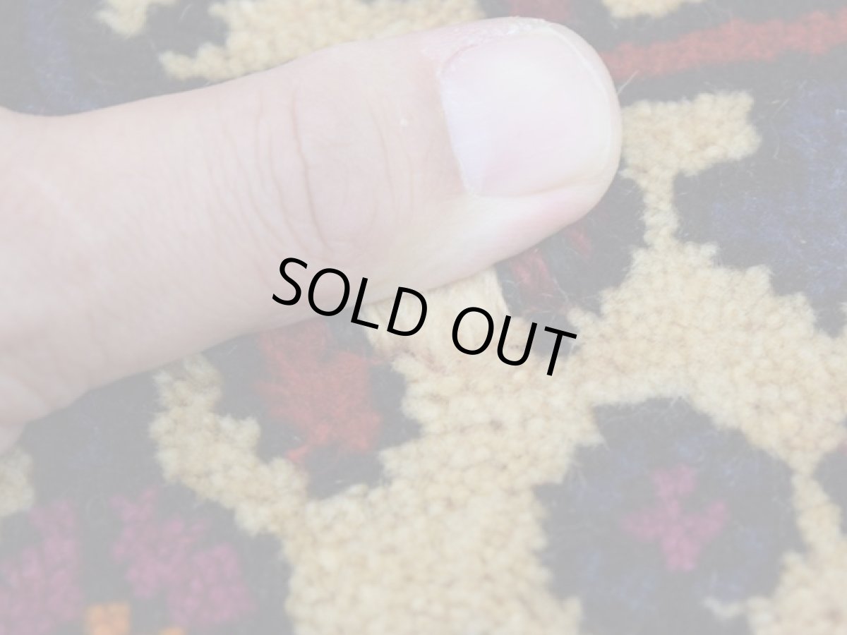 画像6: 良品 ペルシャ 部族絨毯 シールジャーン 玄関 マット サイズ 80 x 53 cm No.AD674 天然 肉厚 ウール 手織り ハンドメイド トライバル ラグ マット カーペット ネイビー ベージュ マルチカラー 幾何学模様 民族柄 b-ad674-080053h0719 (6)