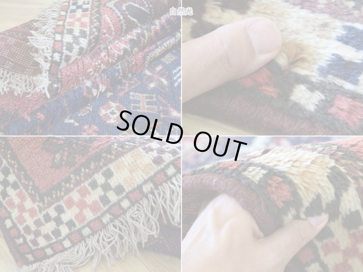 画像18: 新品同様 デッドストック 未使用美品 ペルシャ 部族絨毯 シラーズ 産  194 x 188 cm No.AB528 縦2m 横2m 4㎡ ~4.5帖 正方形 スクエアサイズ ウール 手織り ハンドメイド トライバル ラグ カーペット 赤 レッド 濃紺 ダークネイビー 民族柄 nab-ab528-194188h395077p (18)