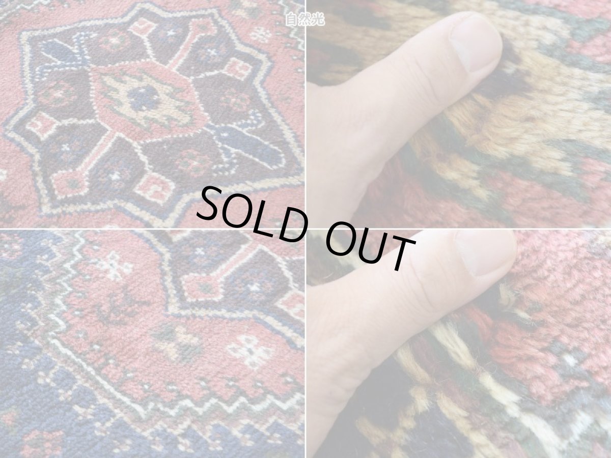 画像15: 新品同様 デッドストック 未使用美品 ペルシャ 部族絨毯 シラーズ 産  194 x 188 cm No.AB528 縦2m 横2m 4㎡ ~4.5帖 正方形 スクエアサイズ ウール 手織り ハンドメイド トライバル ラグ カーペット 赤 レッド 濃紺 ダークネイビー 民族柄 nab-ab528-194188h395077p (15)