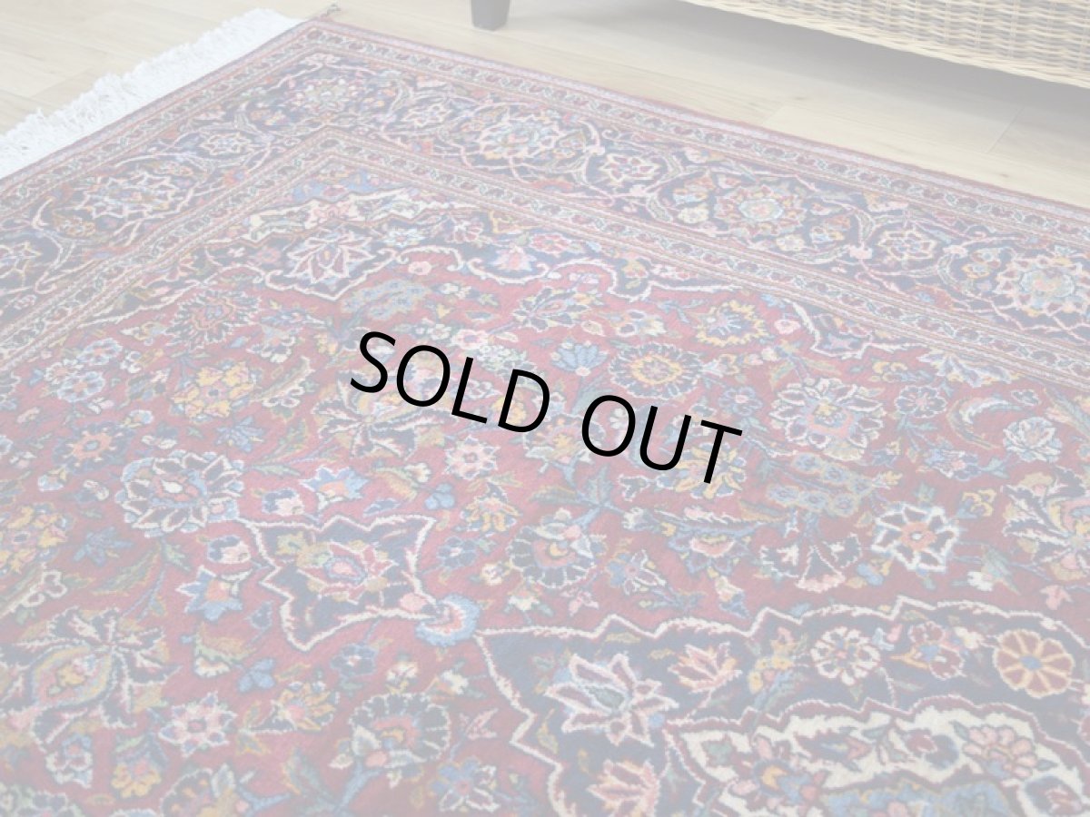 画像9: 良品 ペルシャ 絨毯 カシャーン 産 縦2.2m 横1.4m 3㎡ 〜3帖程度 リビング ダイニング 2-3人掛けソファ サイズ 215 x 138 cm No.2669 コルクウール 手織り ラグ 敷物 カーペット メダリオン 赤 ワインレッド  ab-2669-215138s396009 (9)