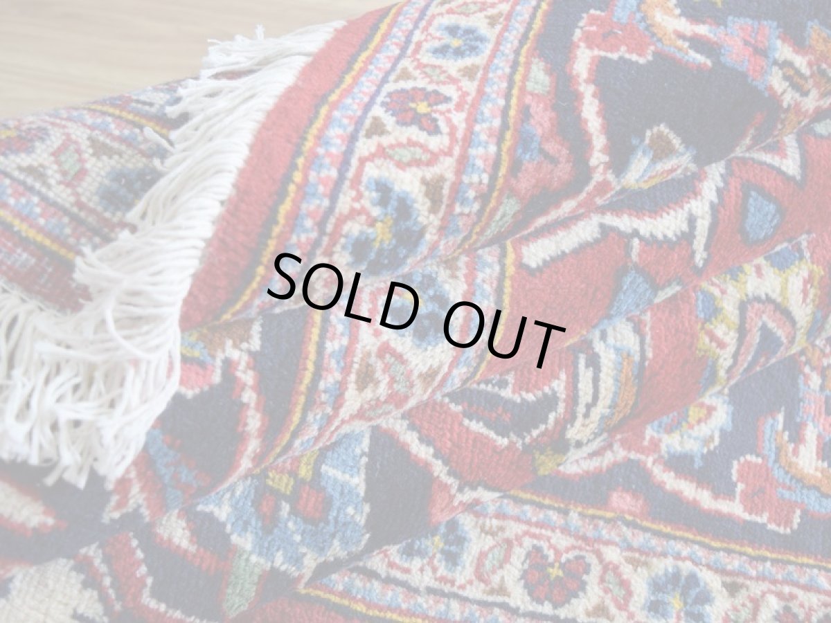 画像17: 良品 ペルシャ 絨毯 カシャーン 産 250 x 150 cm No.R345 縦2.5m 横1.5m 4㎡ 4帖程度 リビング ダイニング 2-3人掛けソファ サイズ ウール 手織り ラグ 敷物 カーペット メダリオン 赤 ビンテージ b-r345-250150h762053 (17)