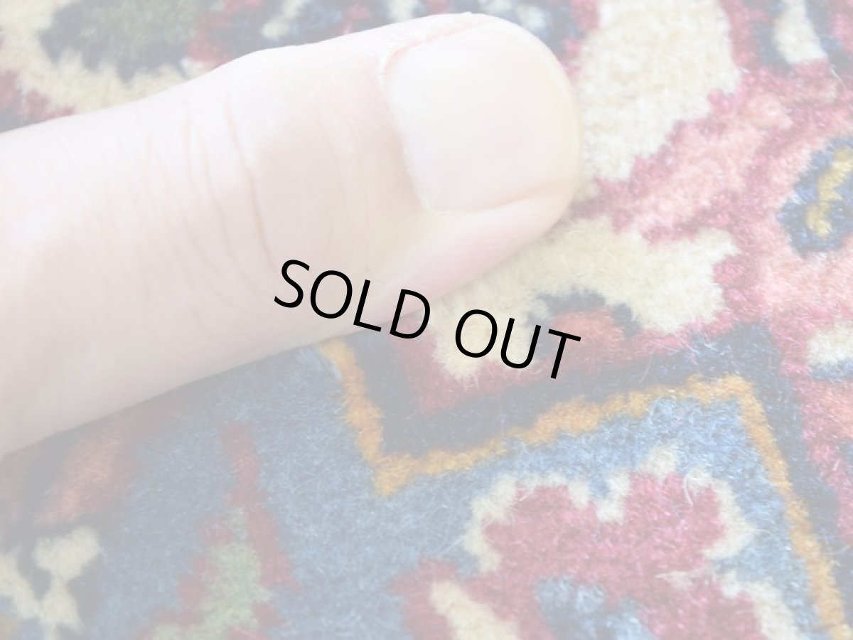 画像14: 良品 ペルシャ 絨毯 カシャーン 産 縦2.2m 横1.4m 3㎡ 〜3帖程度 リビング ダイニング 2-3人掛けソファ サイズ 215 x 138 cm No.2669 コルクウール 手織り ラグ 敷物 カーペット メダリオン 赤 ワインレッド  ab-2669-215138s396009 (14)