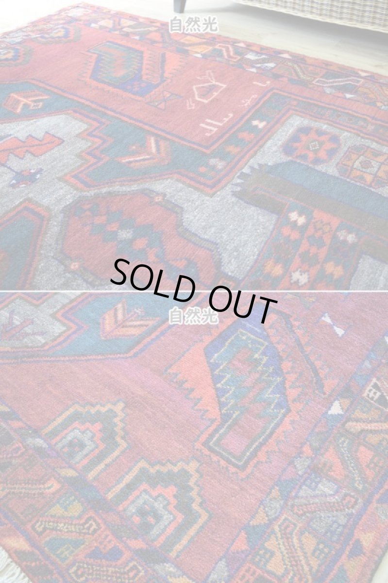 画像6: 良品 ペルシャ 部族絨毯  ロリ 縦2.6m 横1.7m 4.5㎡ 〜5帖 リビング ダイニング 2〜3人掛けソファ サイズ 263 x 169 cm No.P263 ウール 手織り ハンドメイド トライバル ラグ 部族絨毯 マット カーペット 幾何学模様 民族柄  グレージュ マルチカラー b-p263-260169h582p (6)