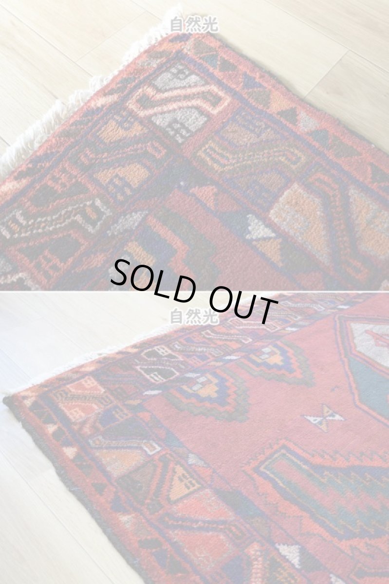 画像7: 良品 ペルシャ 部族絨毯  ロリ 縦2.6m 横1.7m 4.5㎡ 〜5帖 リビング ダイニング 2〜3人掛けソファ サイズ 263 x 169 cm No.P263 ウール 手織り ハンドメイド トライバル ラグ 部族絨毯 マット カーペット 幾何学模様 民族柄  グレージュ マルチカラー b-p263-260169h582p (7)