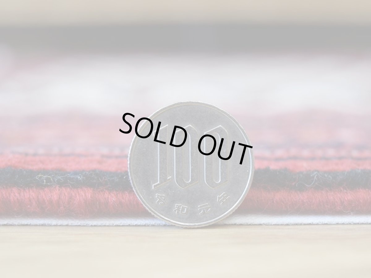 画像10: 良品 ペルシャ 部族絨毯 トルクメン 玄関 マット サイズ 110 x 55 cm No.AD678 天然 ウール 手織り ハンドメイド トライバル ラグ マット カーペット 赤 クリーム ギュル模様 幾何学模様 民族柄 b-ad678-110055h0687 (10)