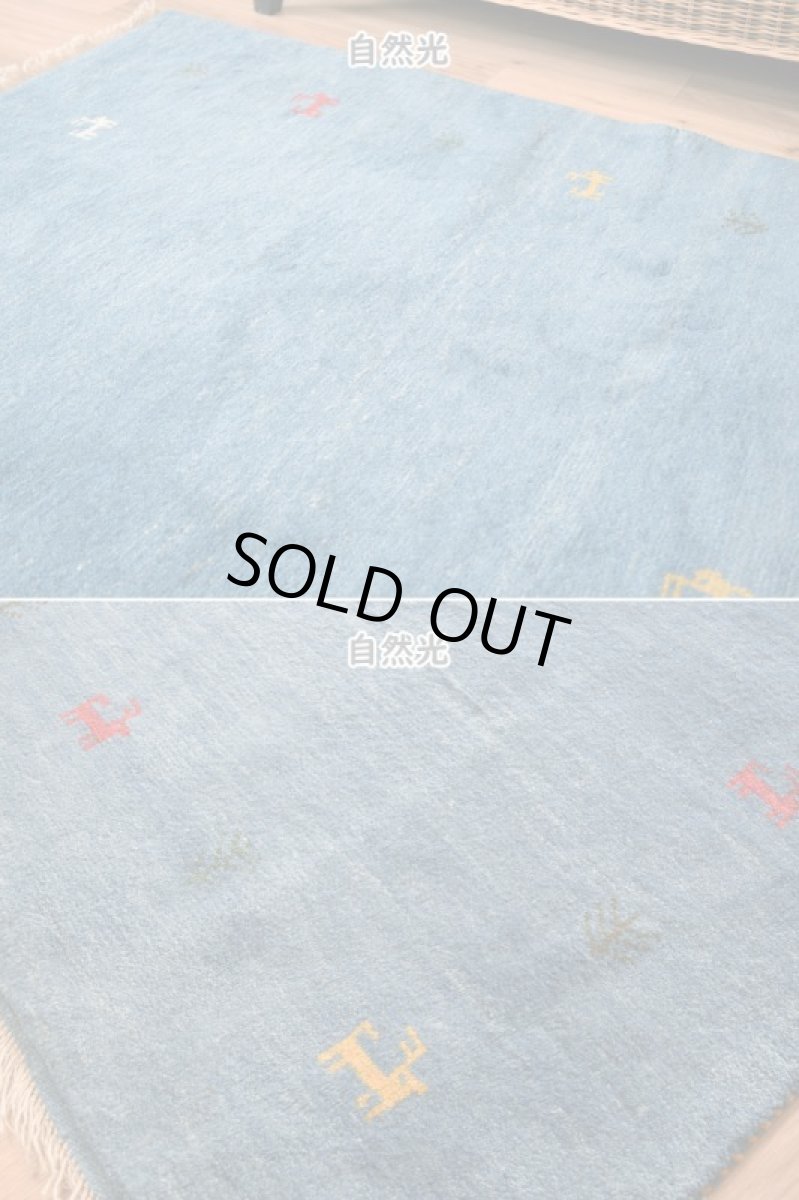 画像6: 新品 ペルシャ ギャッベ  No.1960 - 190 × 152 cm 縦2m 横1.5m 3㎡ 〜3帖 リビング ダイニング 2-3人掛けソファ サイズ 肉厚 天然 ウール ギャベ 手織り ハンドメイド ラグ 絨毯 カーペット リビングダイニングルームやベッドサイドに 生命の樹 動物柄 青 藍色 インディゴブルー n-1960-190152s003p (6)