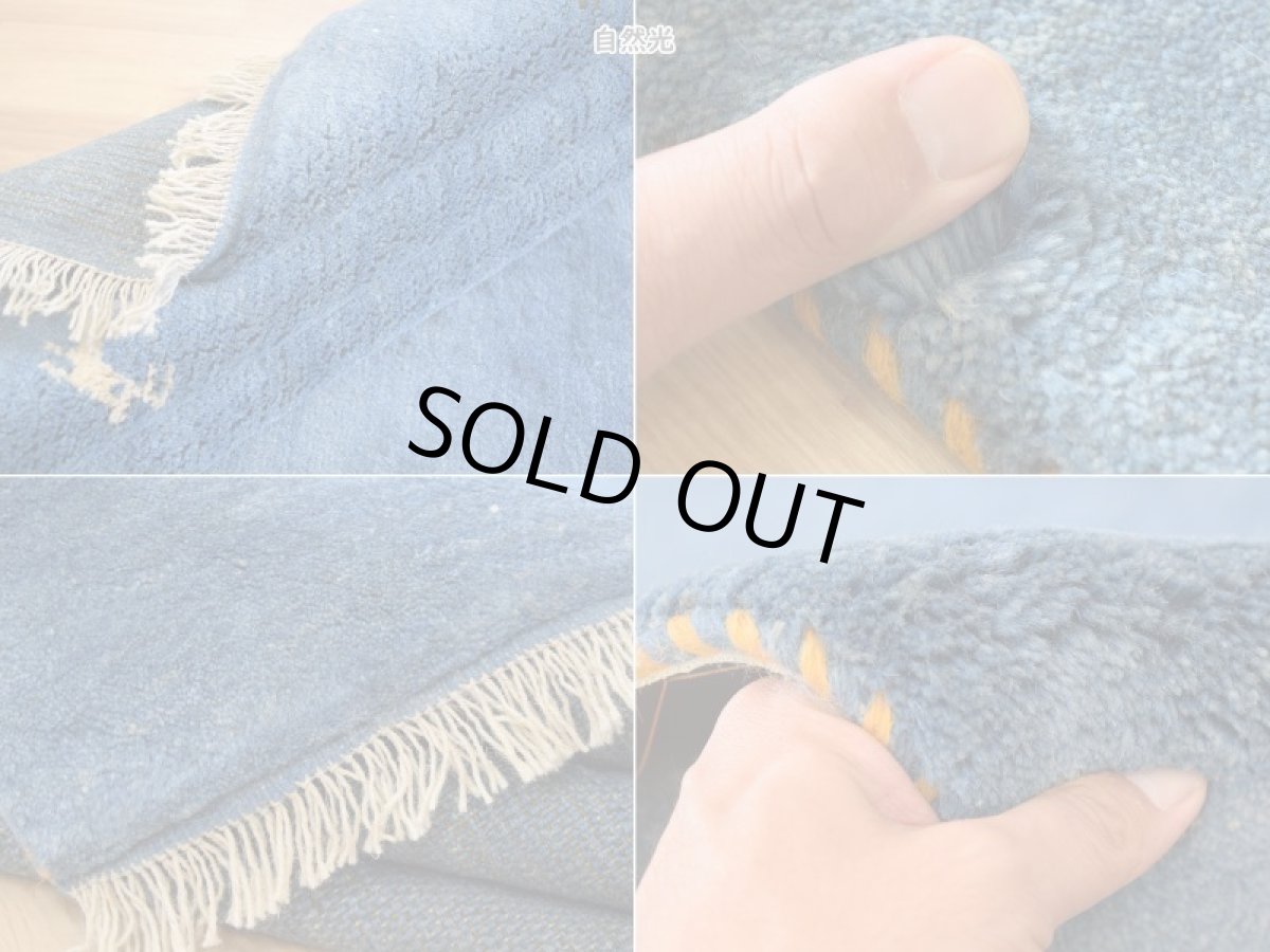 画像18: 新品 ペルシャ ギャッベ  No.1960 - 190 × 152 cm 縦2m 横1.5m 3㎡ 〜3帖 リビング ダイニング 2-3人掛けソファ サイズ 肉厚 天然 ウール ギャベ 手織り ハンドメイド ラグ 絨毯 カーペット リビングダイニングルームやベッドサイドに 生命の樹 動物柄 青 藍色 インディゴブルー n-1960-190152s003p (18)