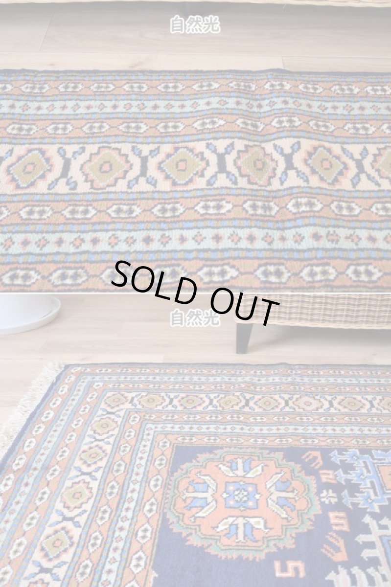 画像5: 良品 ペルシャ 部族絨毯 アルデビル No.1963 - 290 x 213 cm 縦3m 横2m 6㎡ 6帖 リビング ダイニング 3人掛けソファ サイズ ウール 手織り ハンドメイド トライバル ラグ マット カーペット ネイビー 幾何学模様 民族柄 ビンテージ ヴィンテージ b-1963-290213s032a003 (5)