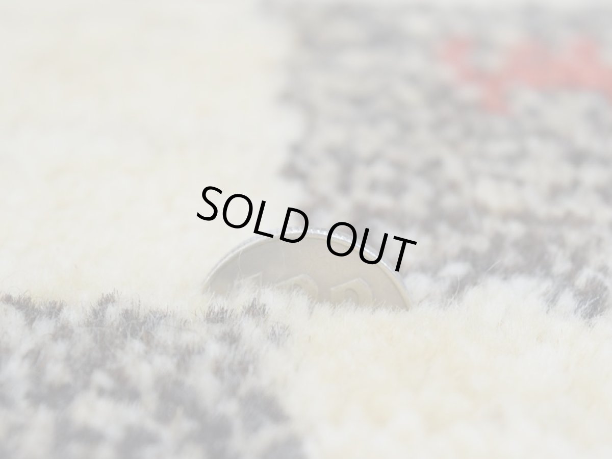 画像10: 新品 ペルシャ ギャッベ No.2539 - 40 × 40 cm 座布団 クッションサイズ ラグ チェアマット 肉厚 天然 ウール ギャベ 手織り ロルバフト ハンドメイド ラグ 絨毯 カーペット 生命の樹 動物 柄 生成り クリーム ベージュ 白 ホワイト系 ライトブラウン ライトグレー 原毛系  ブロックチェック パネルデザイン n-2539-040040s320a030 (10)