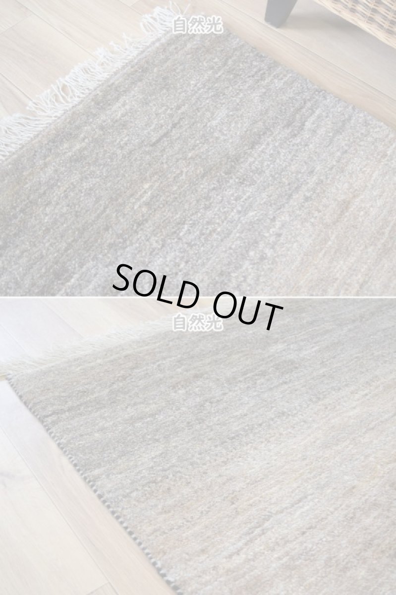 画像7: 新品 ペルシャ ギャッベ No.P404 - 201 × 157 cm 縦2m 横1.5m 3㎡ 〜3.5帖 リビング ダイニング 2-3人掛けソファ サイズ 肉厚 天然 ウール ギャベ 手織り ハンドメイド ラグ 絨毯 カーペット リビングダイニングルームやベッドサイドに 生成り ベージュ 茶 グレー 原毛系 グラデーション n-p404-201157h773p (7)