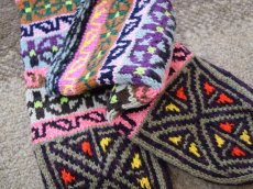 画像3: 新品 イラン製 アクリル混ウール ミドル 22-23 cm 手編み靴下 ニットルームソックス Long Knit Room Socks n-am2223-306h4a5 (3)