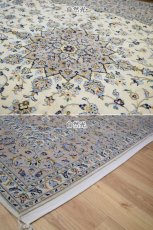 画像7: 美品 ペルシャ 絨毯 カシャーン 305 x 202 cm No.2688 縦3m 横2m 6㎡ 〜6帖程度 リビング ダイニング 3人掛けソファ コーナーソファ 大判 サイズ 天然 肉厚 ウール 手織り トライバル ラグ 敷物 マット カーペット メダリオン ヴィンテージ ビンテージ 中古品に抵抗のある方にもおすすめです。 a-2688-305202s59805611 (7)