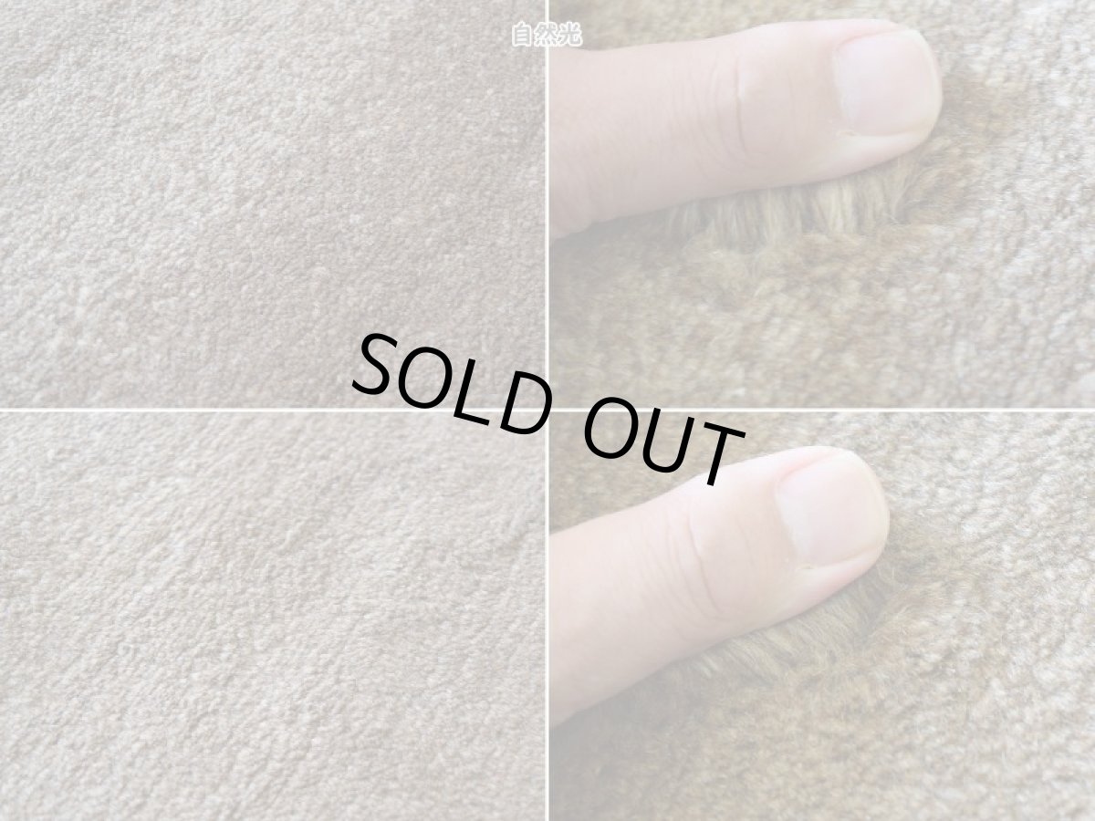 画像17: 新品 ペルシャ ギャッベ 縦3m 横2.5m 7㎡ 〜8帖程度 リビング ダイニング 3人掛けソファ コーナーソファサイズ 291 × 236 cm No.1436 肉厚 ウール ギャベ 手織り ハンドメイド ラグ 絨毯 カーペット ベージュ ブラウン グレー ブラック グラデーション ボーダー リビングダイニングルームやベッドサイドに n-1436-291236s014435 (17)