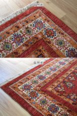 画像6: 新品 ペルシャ 部族絨毯 シラーズ カシュカイ族 縦3m 横2m 6㎡ ~6帖 リビング ダイニング 2-3人掛けソファ コーナーソファ サイズ 285 x 170 cm No.2764 ウール 手織り ハンドメイド トライバル ラグ カーペット 赤 生成り クリーム ベージュ 民族柄 n-2764-285170s02623063 (6)